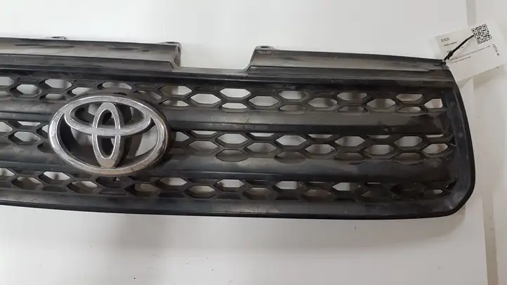 Toyota RAV 4 (XA20) (2000 - 2005) 5311142070 Передняя решетка — фото 5