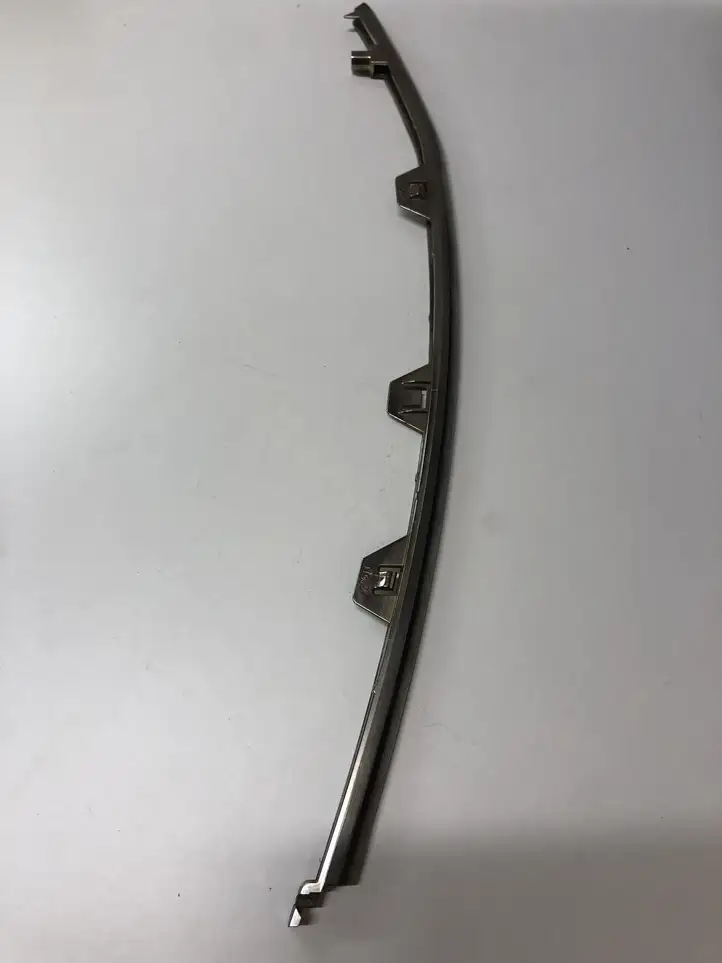 Kia EV6 (2021 - ) 865A2CV010 Молдинг переднего бампера — фото 3