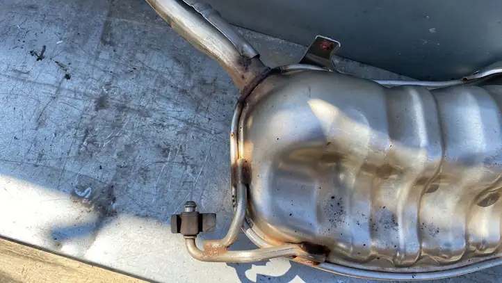 Hyundai Santa Fe (2005 - 2009)   Задняя часть глушителя