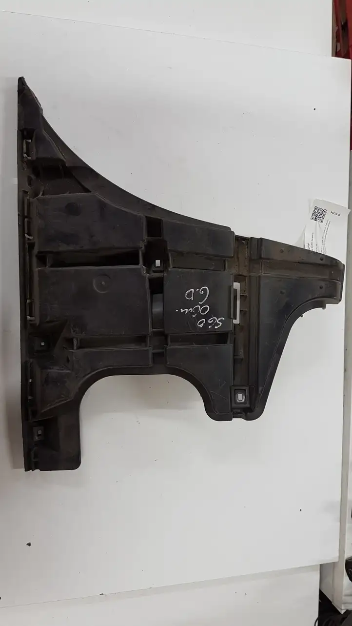 Volvo S60 (2004 - 2010) 08693387 Кронштейн заднего бампера — фото 1