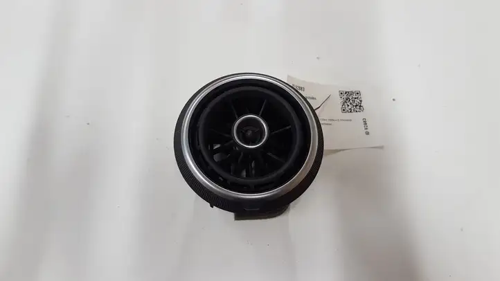 Audi A3/S3 8V (2012 - 2016) S1005638 Боковой воздушный дефлектор — фото 1