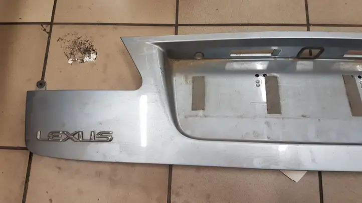 Lexus IS 220D-250-350 (2005 - 2010) 768015303040 Подсветка номера — фото 2
