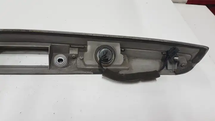 Kia Sorento (2002 - 2006) 925003E1 Подсветка номера — фото 9