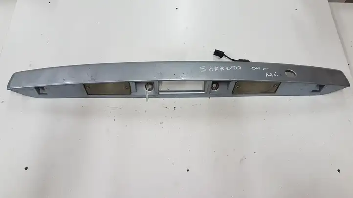 Kia Sorento (2002 - 2006) 925003E0 Подсветка номера — фото 8