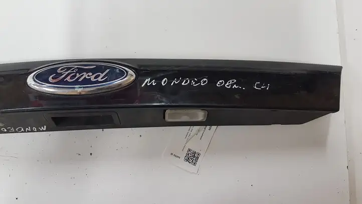 Ford Mondeo MK IV (2007 - 2014) Подсветка номера — фото 2