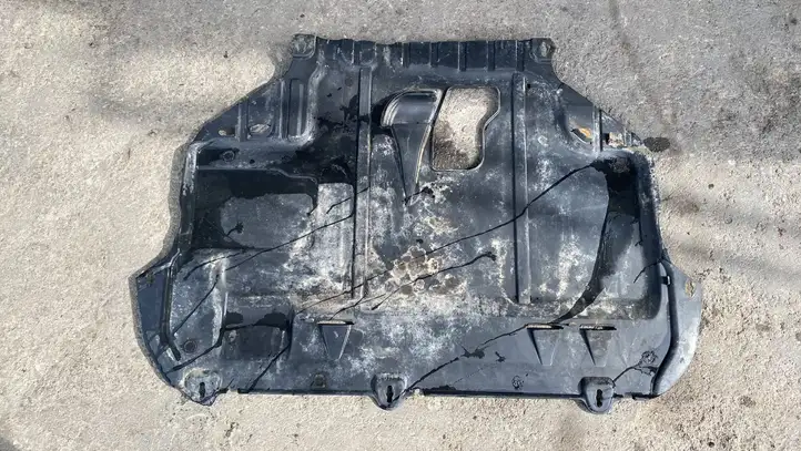 Ford Focus (2005 - 2008) 3M51R6P013CX Защита двигателя — фото 1
