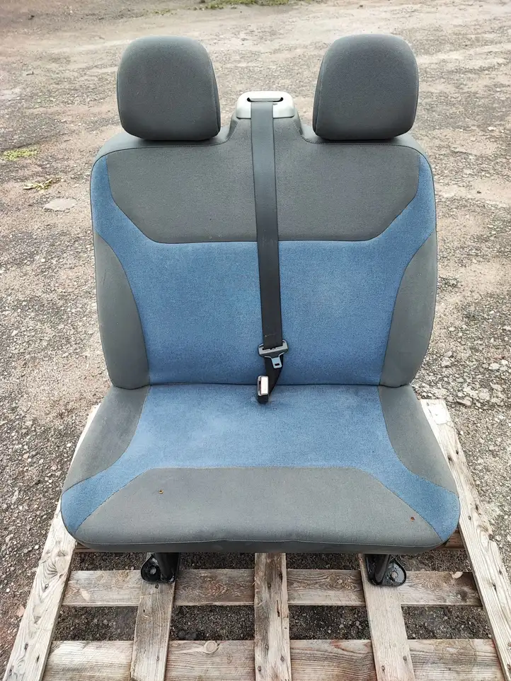 Renault Trafic II (X83) (2002 - 2014) Переднее двойное сиденье — фото 1