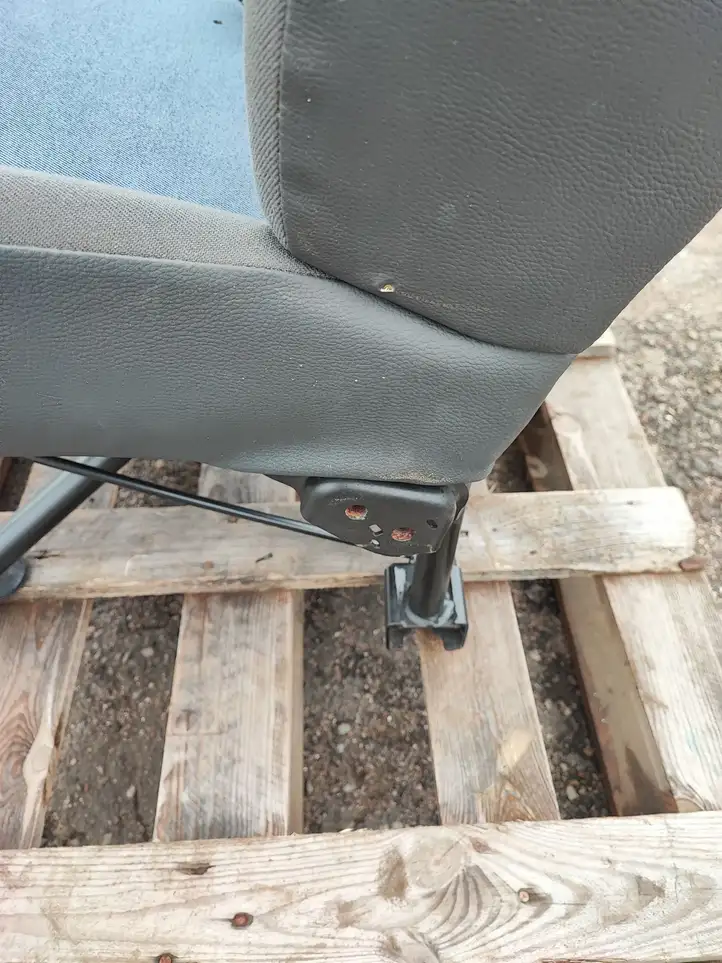 Renault Trafic II (X83) (2002 - 2014) Переднее двойное сиденье — фото 19