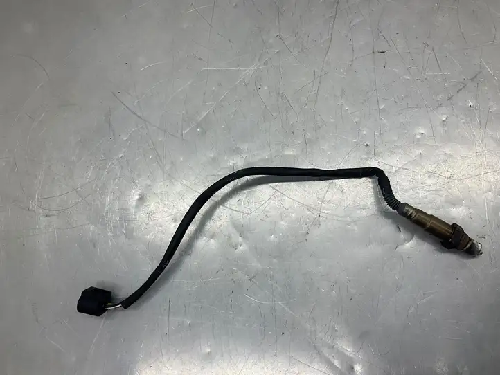 BMW 5 F10 F11 (2009 - 2016)  7576673 Зонд «Lambda»