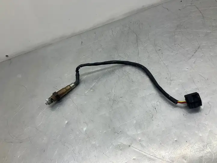 BMW 5 F10 F11 (2009 - 2016)  7576673 Зонд «Lambda»