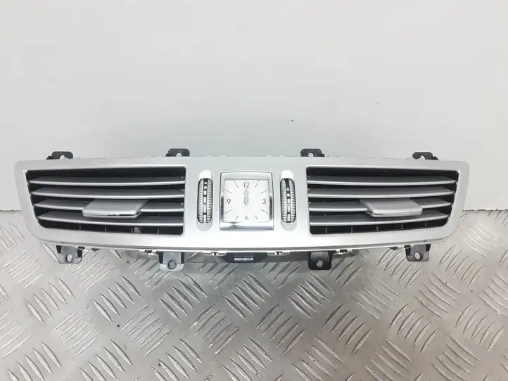Mercedes-Benz S W221 (2005 - 2013) A2218300954 Центральный воздушный дефлектор — фото 1