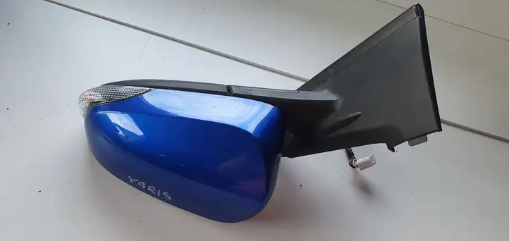 Toyota Yaris (2014 - 2019) Боковое зеркало с электроприводом — фото 3
