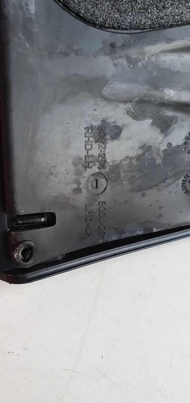 Toyota Yaris (2014 - 2019) Боковое зеркало с электроприводом — фото 9