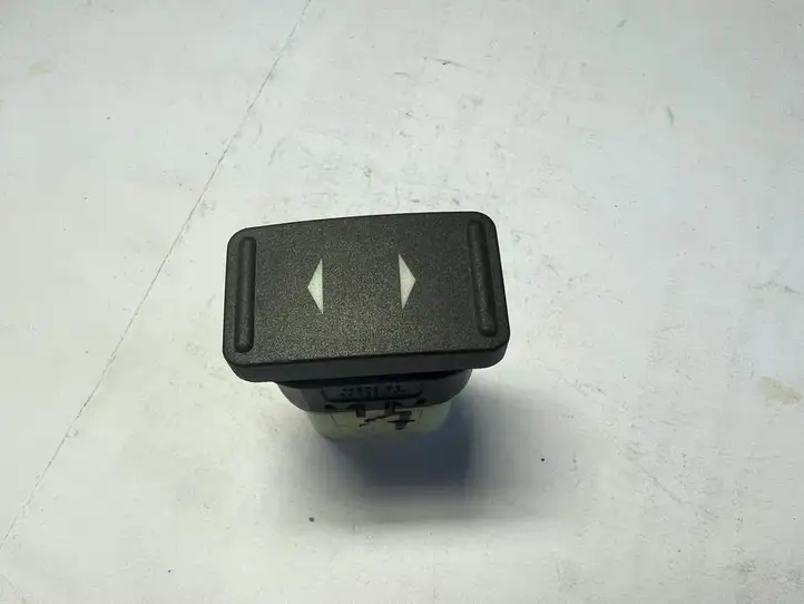 Ford Focus C-MAX (2003 - 2010) 3M5T14529BB Кнопка стеклоподъемников — фото 1