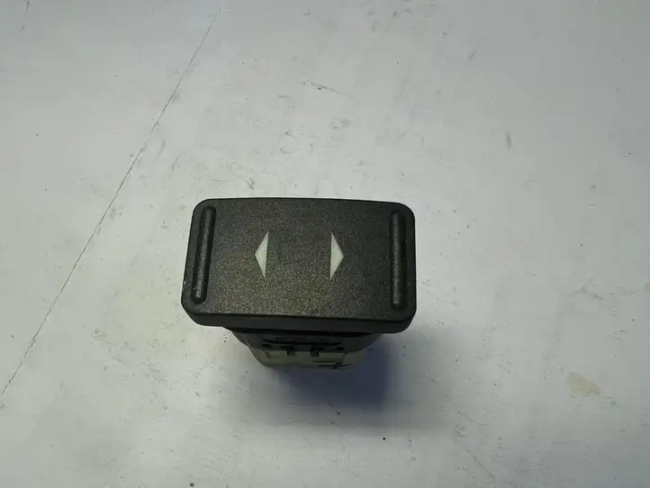 Ford Focus (2005 - 2008) 3M5T14529BB Кнопка стеклоподъемников — фото 1