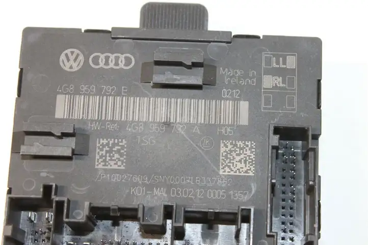 Audi A6 C7 (2011 - 2014) 4G8959792A Блок управления дверью — фото 3