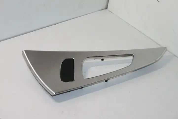Audi A6 C7 (2011 - 2014) 4G0867419 Обшивка задней двери — фото 2