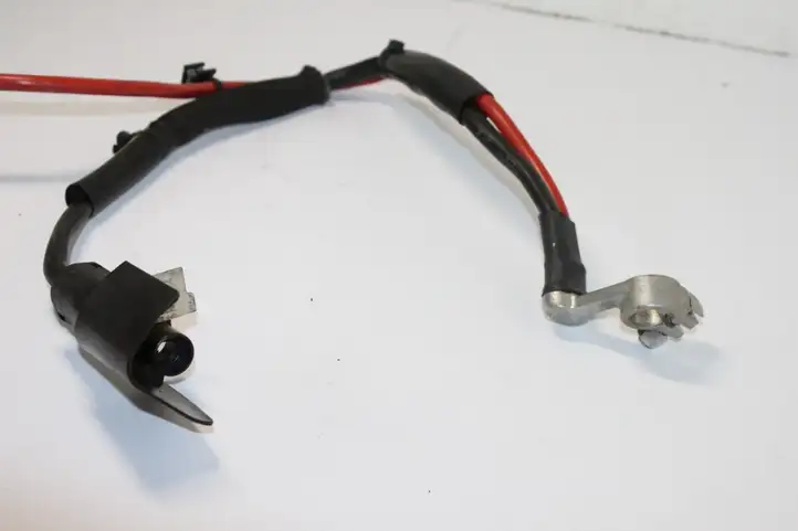 Audi A3/S3 8V (2012 - 2016) TAB016507E Плюсовой провод аккумулятора — фото 3