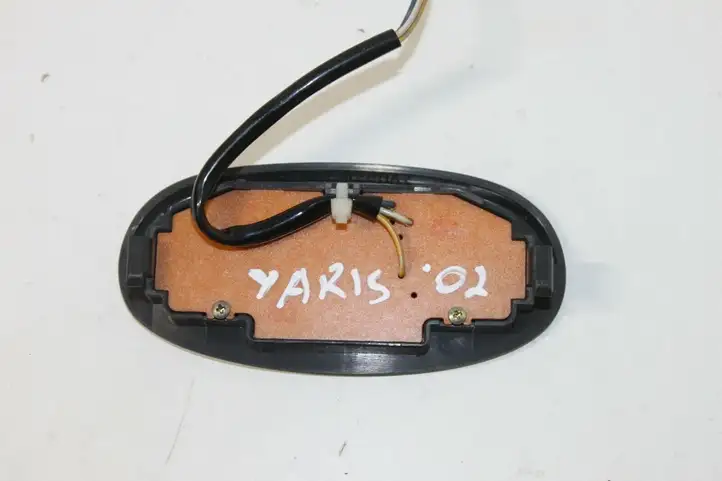 Toyota Yaris (1999 - 2003) Другие включатели / ручки/ переключатели — фото 3