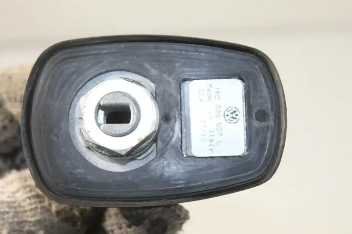 Volkswagen PASSAT B7 (2011 - 2014) 1K0035507L GPS антенна — фото 3
