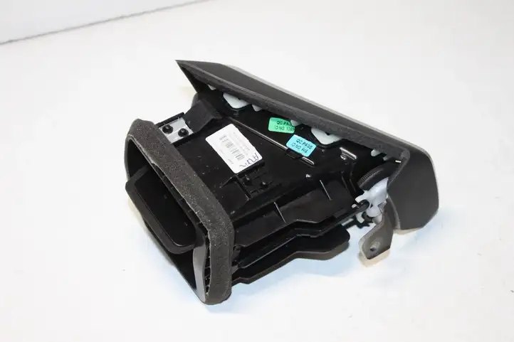 Nissan Qashqai (2013 - 2017) 687614EA0A Боковой воздушный дефлектор — фото 3