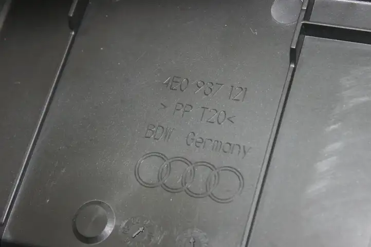 Audi A8 S8 D3 4E (2007 - 2010) 4E0937121 Прочие детали салона — фото 5