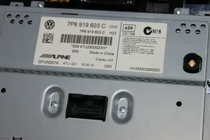 Volkswagen Touareg II (2010 - 2018) 7P6919603C Магнитола / мультимедийная система — фото 4