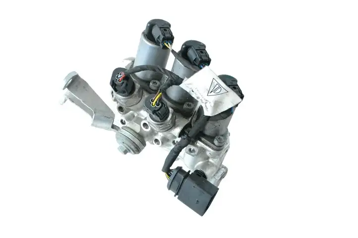 Porsche 911 991 (2011 - 2019) 99135907502 Клапан рулевого механизма — фото 1