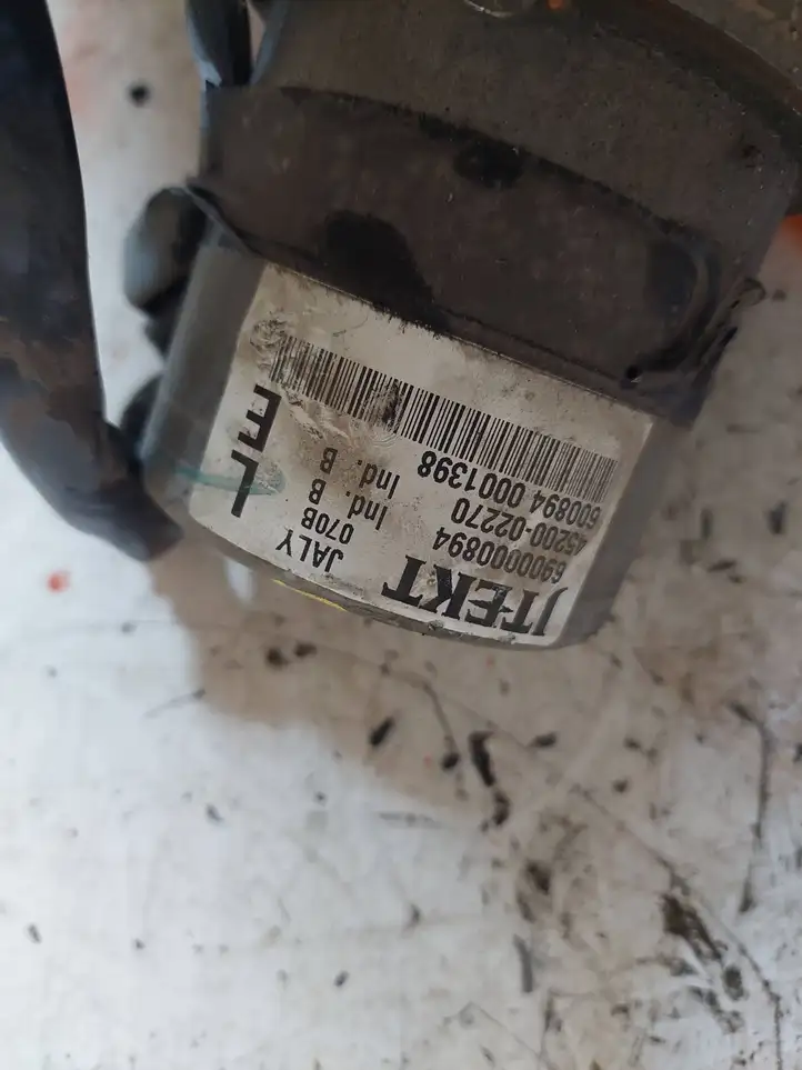 Toyota Auris 150 (2006 - 2012) 4520002270 Насос гидроусилителя руля — фото 3