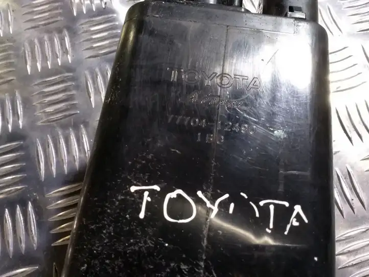 Toyota Corolla E120 E130 (2000 - 2004) 7770412490 Угольный фильтр — фото 2