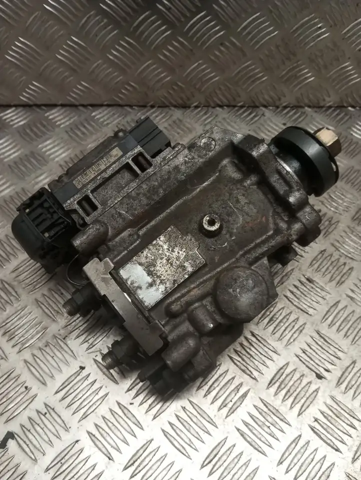 Opel Zafira B (2003 - 2006) 0470504214 Топливный насос — фото 1