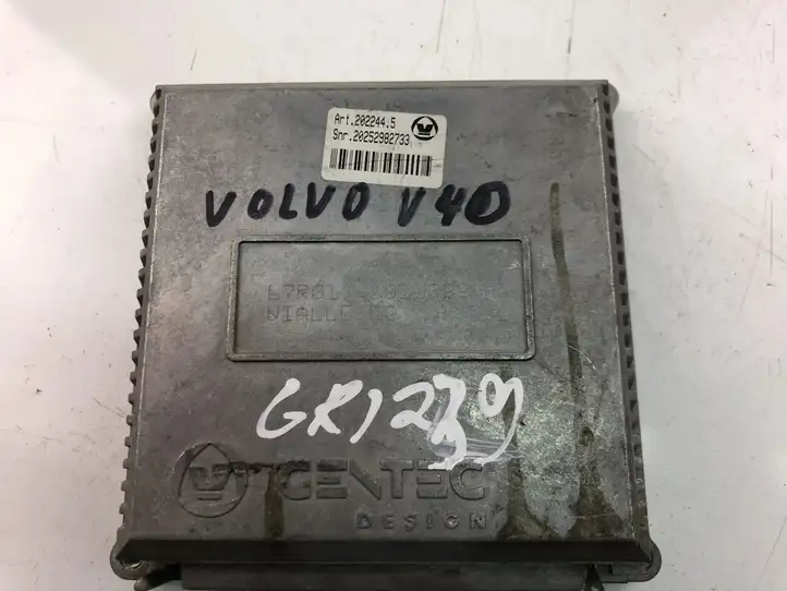 Volvo S40, V40 (2000 - 2004) 67R01011022 Блок управления двигателем (ECU) — фото 2