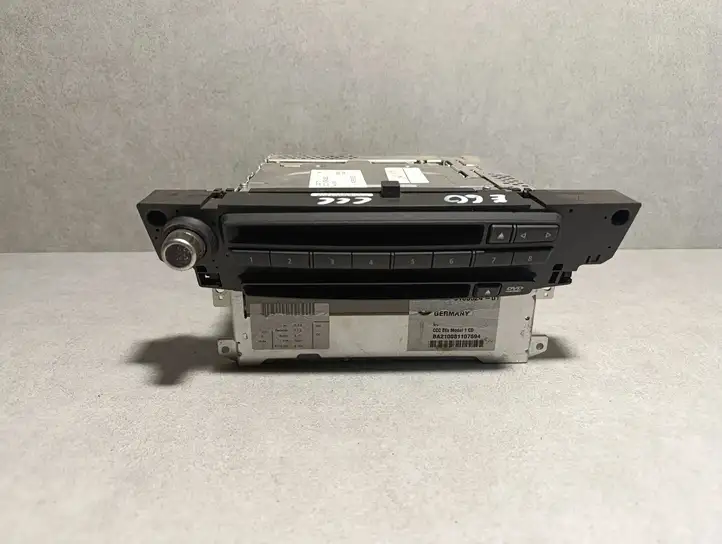 BMW 5 E60 E61 6583918552401 Магнитола / мультимедийная система — фото 1
