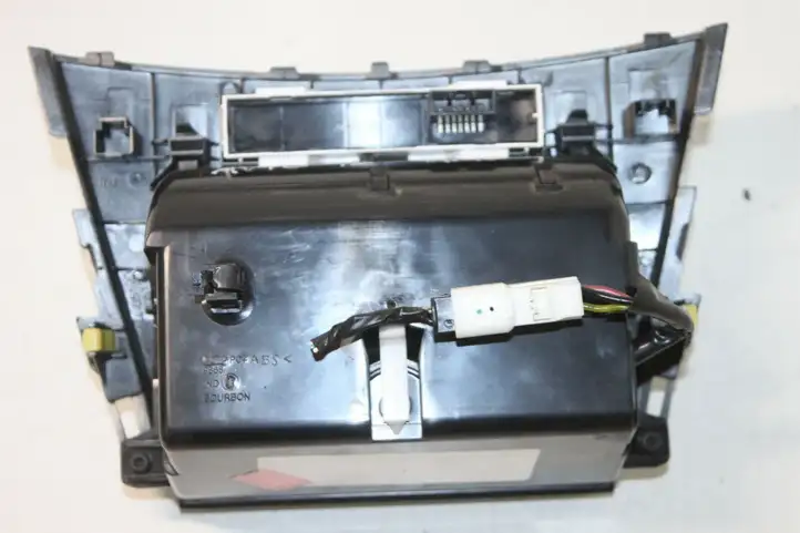 Toyota Auris E180 (2012 - 2018) 8395005030 Передняя пепельница — фото 4