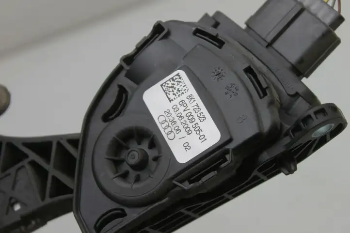 Audi A4 S4 B8 8K (2007 - 2011) 8K1723523 Педаль акселератора — фото 3