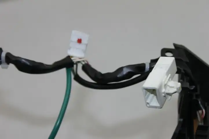 Toyota Avensis T270 (2009 - 2012) 4510005580D Кнопки на рулевом колесе — фото 5