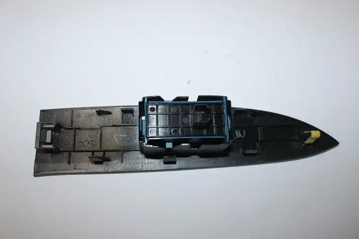 Toyota Avensis T270 (2009 - 2012) 8481005070 Блок кнопок стеклоподъемников — фото 5