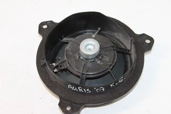 Toyota Auris 150 (2006 - 2012) 861600D190 Динамики задних дверей — фото 5