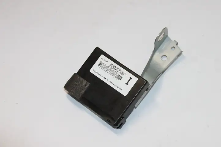 Toyota Auris 150 (2006 - 2012) 8978402020 Прочие блоки управления — фото 3