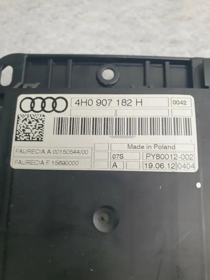 Audi A8 S8 D4 4H (2010 - 2014) 4h0881879n Прочие детали салона — фото 3