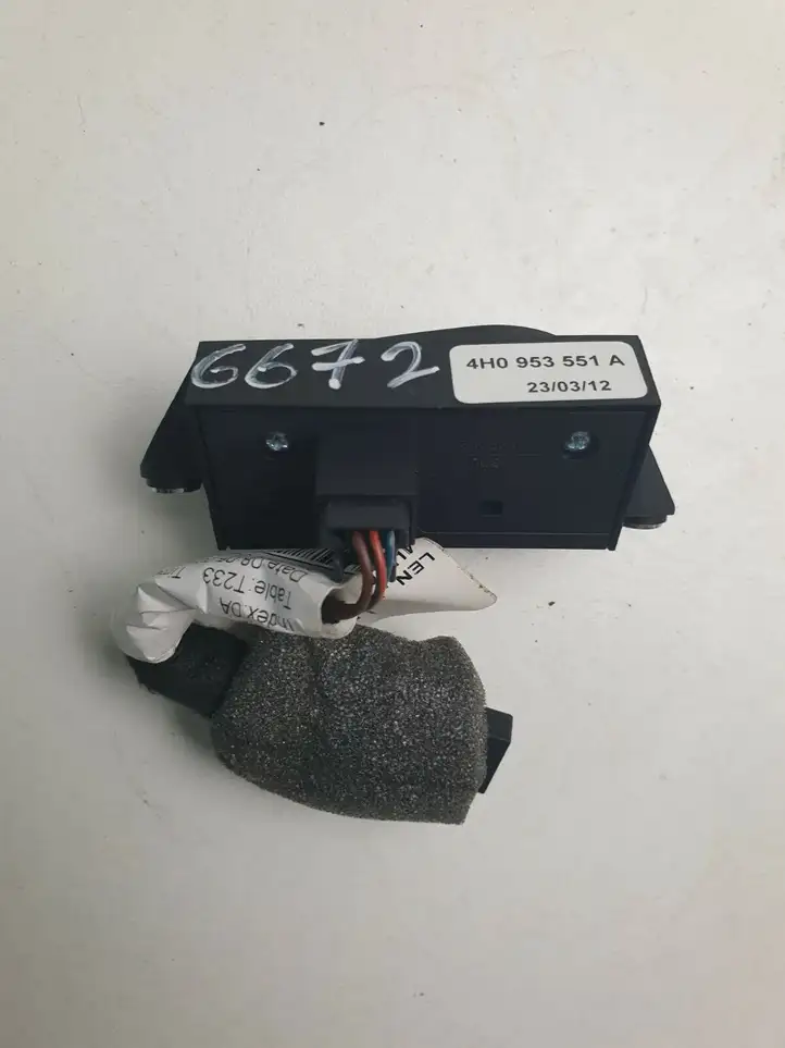 Audi A8 S8 D4 4H (2010 - 2014) 4H0953551A Переключатель регулировки рулевой колонки — фото 1
