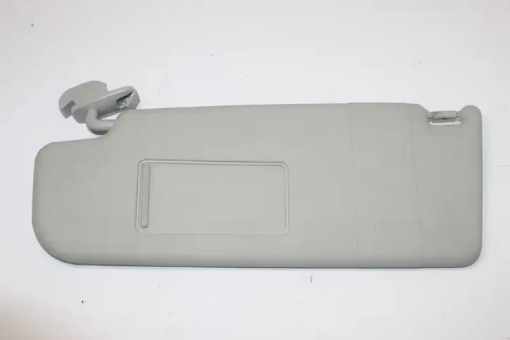 Skoda Octavia Mk2 (1Z) (2004 - 2013) Солнцезащитный козырек — фото 1