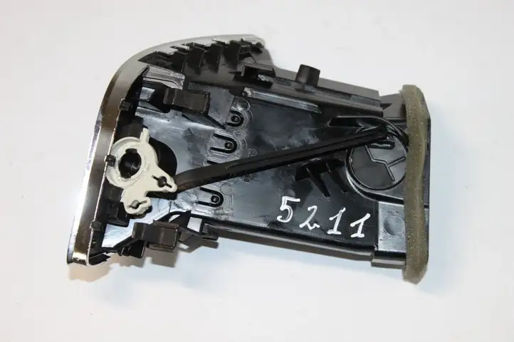 Seat Leon (5F) (2012 - 2019) 5F2820901F Боковой воздушный дефлектор — фото 8