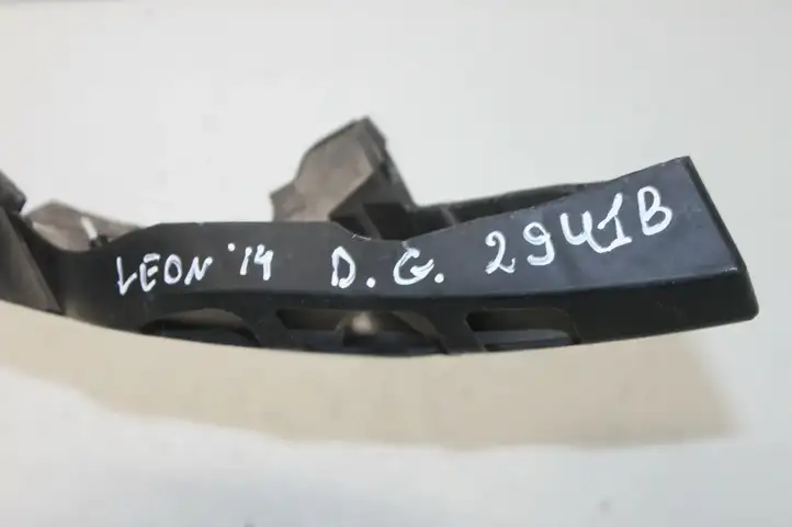 Seat Leon (5F) (2012 - 2019) 5F0807378 Кронштейн заднего бампера — фото 4