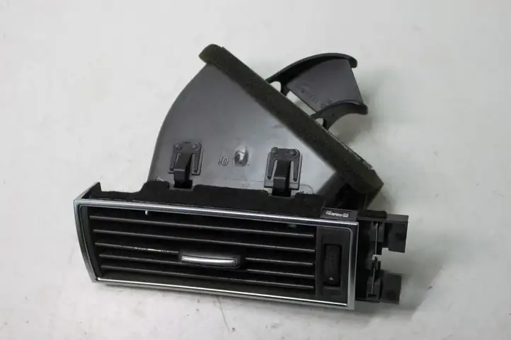 Audi A6 S6 C6 4F (2004 - 2008) 4F2820901B Боковой воздушный дефлектор — фото 5