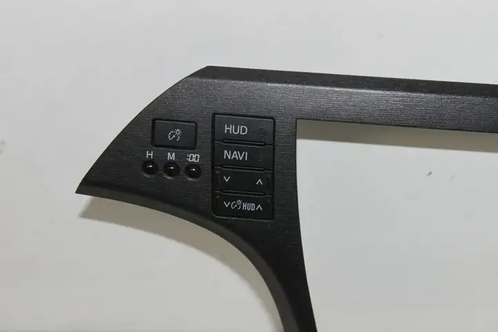 Toyota Prius (XW30) (2009 - 2015) 5547447070 Отделка магнитолы — фото 2