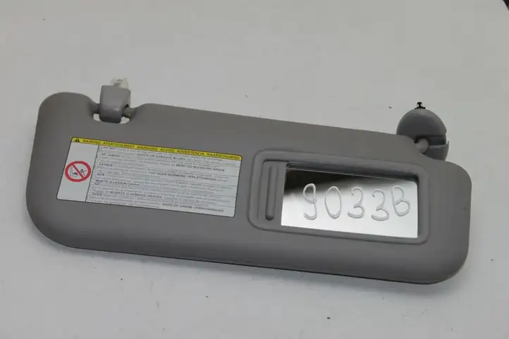 Toyota Yaris (2005 - 2009) Солнцезащитный козырек — фото 4