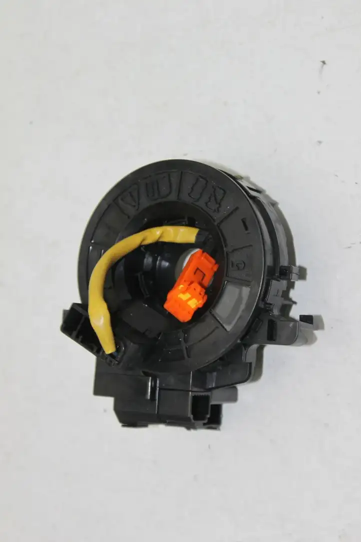 Toyota Yaris (2005 - 2009) Контактное кольцо SRS — фото 1