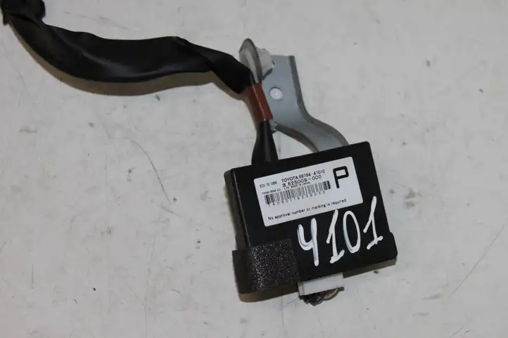 Toyota Prius (XW30) (2009 - 2015) 8978447010 Блок иммобилайзера — фото 7
