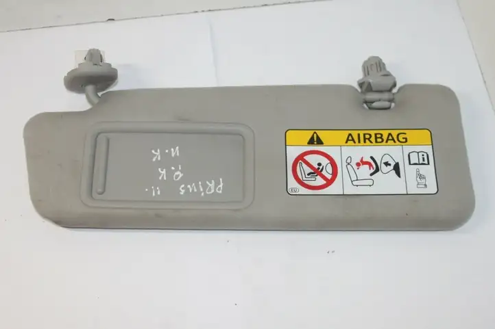 Toyota Prius (XW30) (2009 - 2015) Солнцезащитный козырек — фото 1